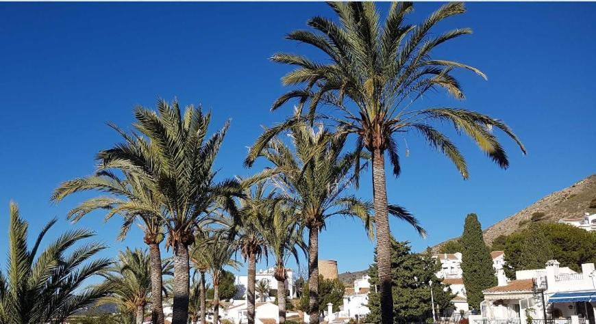 Lovely 2 Bedroom In Capuchinos, San Juan De Capistrano, Nerja Extérieur photo