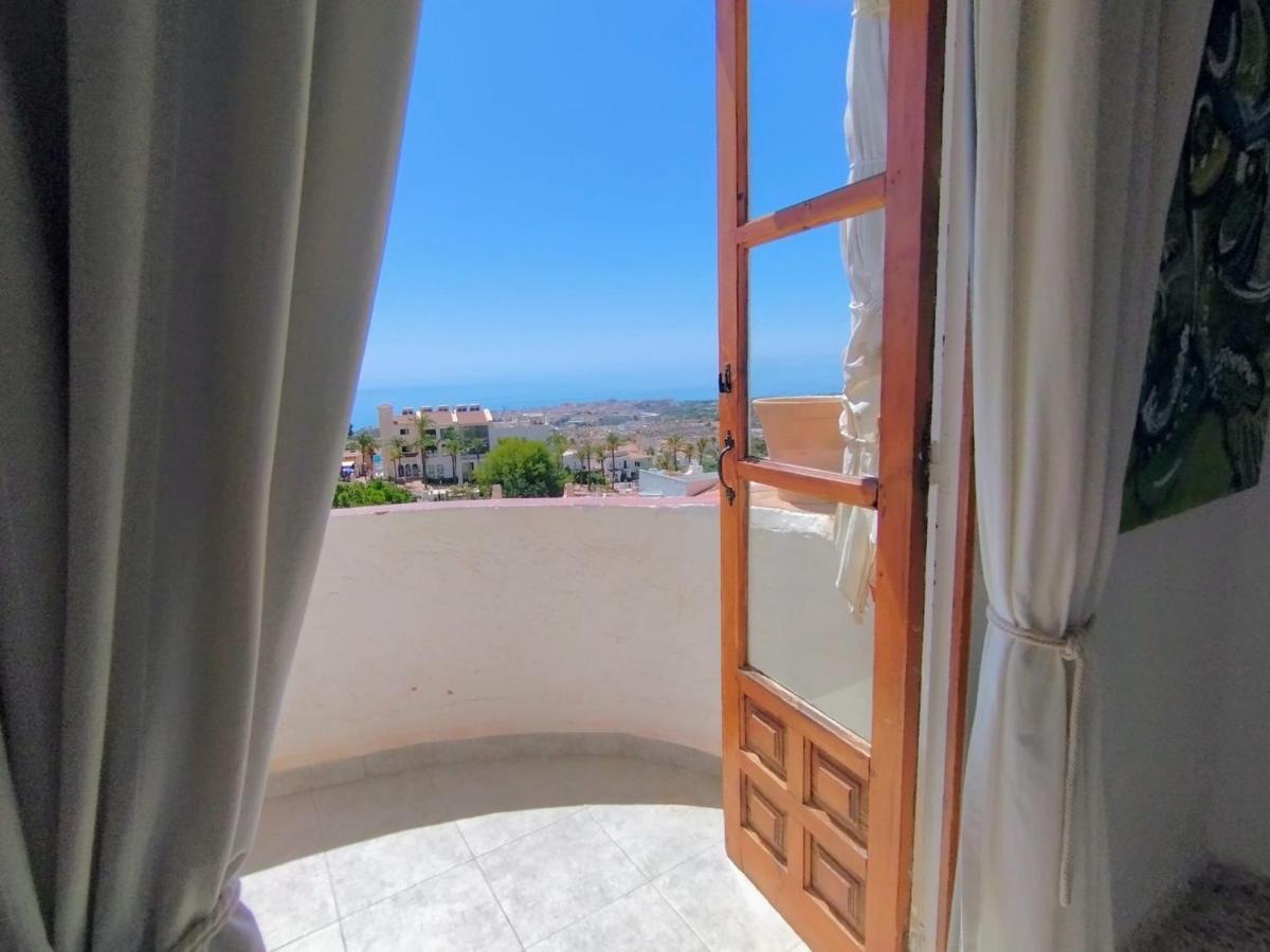 Lovely 2 Bedroom In Capuchinos, San Juan De Capistrano, Nerja Extérieur photo
